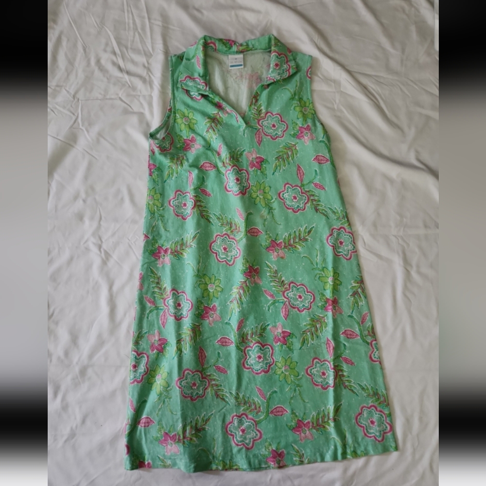 On white women's size medium green floral dress #NN7